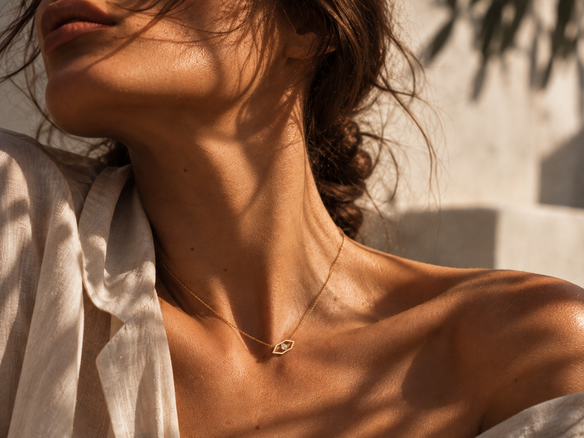 eye me-augenschmuck-halskette-mit gold und diamanten-ilikoez