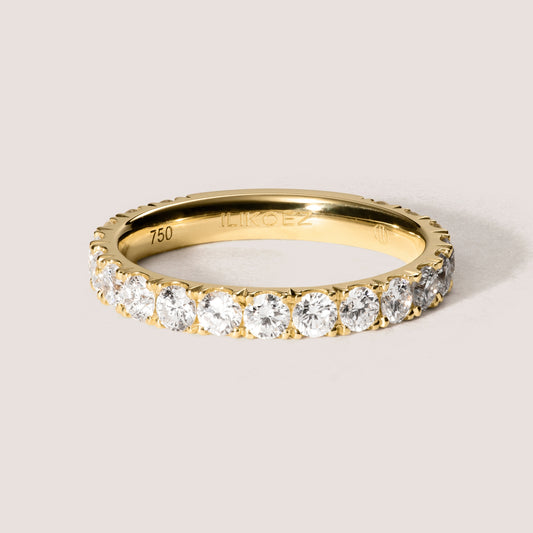 Eternity Suprême Ring - luxuriöser Memory-Ring aus 750 Gold 18K mit 2,5mm großen Labordiamanten, hochwertiger Diamantschmuck von ILIKOEZ.