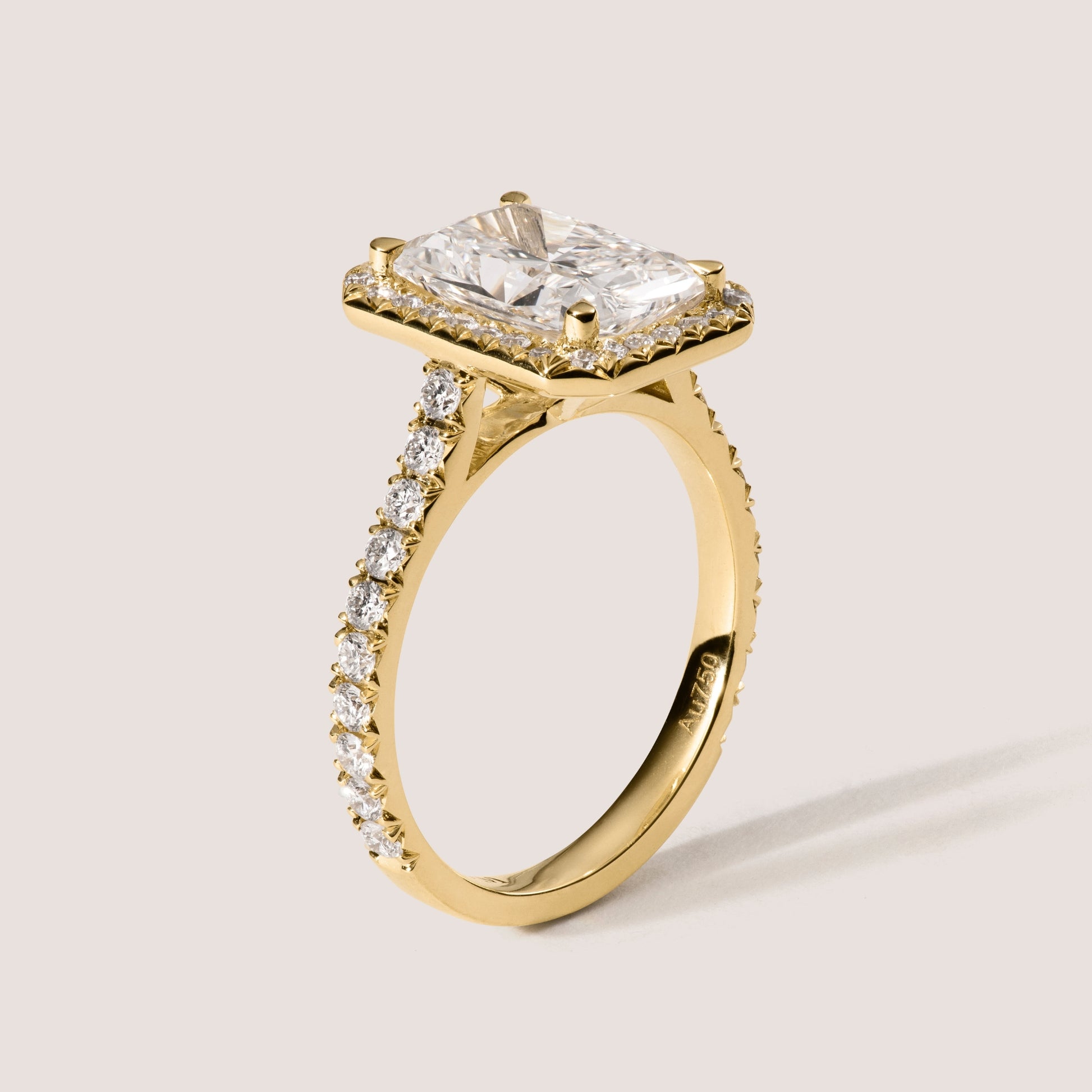 Radiant Diamant Halo Verlobungsring mit Labordiamant by Ilikoez